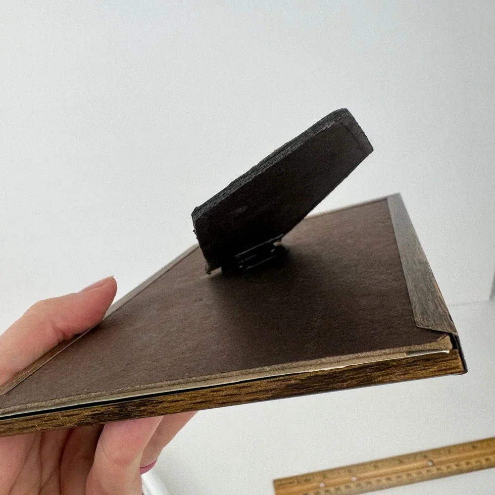 Vtg Intercraft 5x7 Tabletop Picture Frame Metal Faux Wood Grain Brown Retro READ